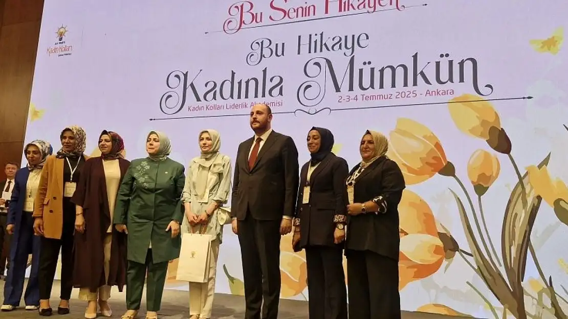 Siirt AK Parti Kadın Kolları Türkiye Üçüncüsü Oldu