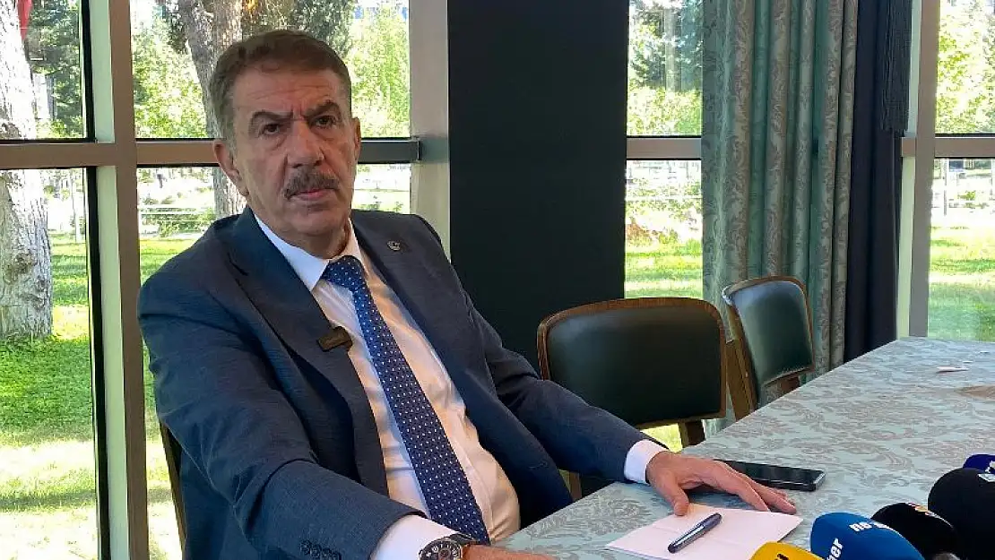 SİİRT BAĞIMSIZ MİLLETVEKİLİ ADAYI FATİH CANTÜRK, BASIN MENSUPLARIYLA BİR ARAYA GELDİ