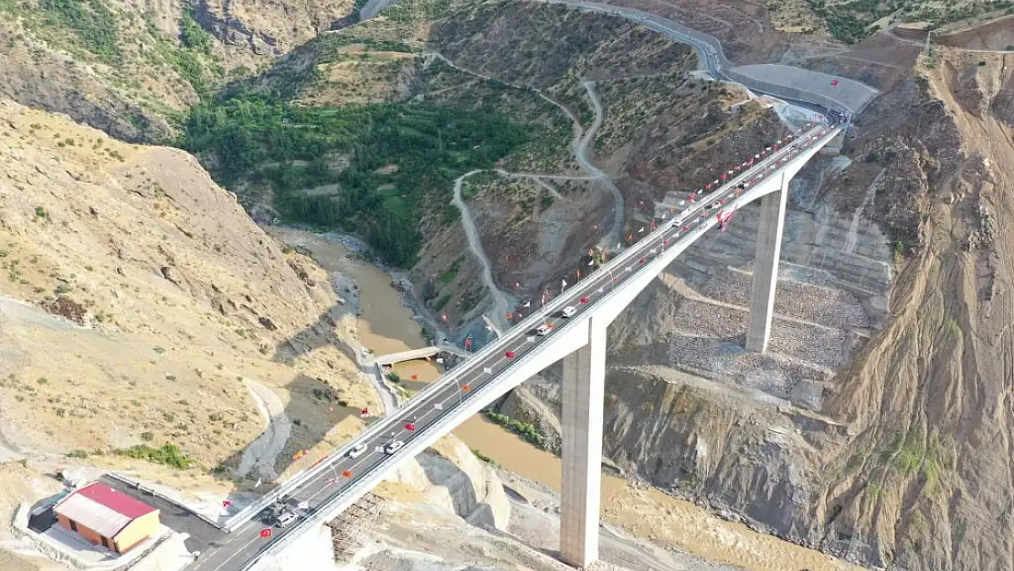 Siirt Beğendik (BOTAN) Köprüsü 3 Yaşında