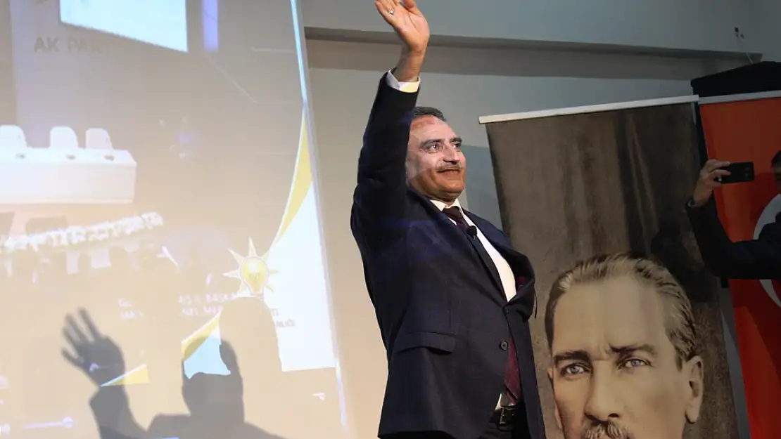 SİİRT BELEDİYE BAŞKAN ADAYI ALİ İLBAŞ, İLİMİZDE UYGULAYACAĞI 70 PROJEYİ AÇIKLADI