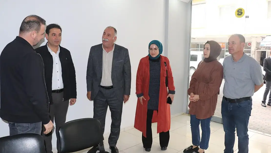 Siirt Belediye Eş Başkanlarından Esnaflara Ziyaret