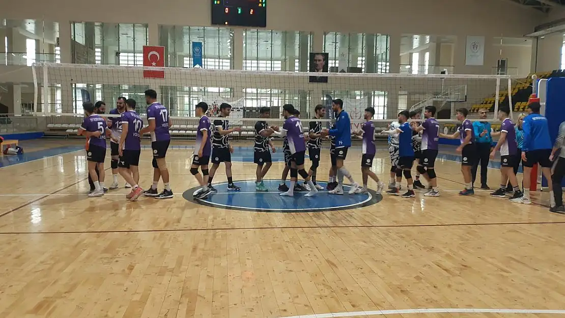 Siirt Belediye Spor, Hakkari'yi Rahat Geçti