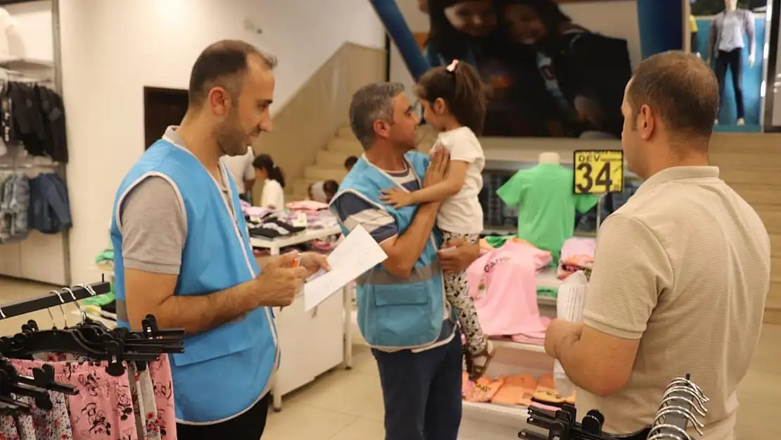Siirt Belediyesi, Bayram Öncesi Çocukların Yüzünü Güldürdü
