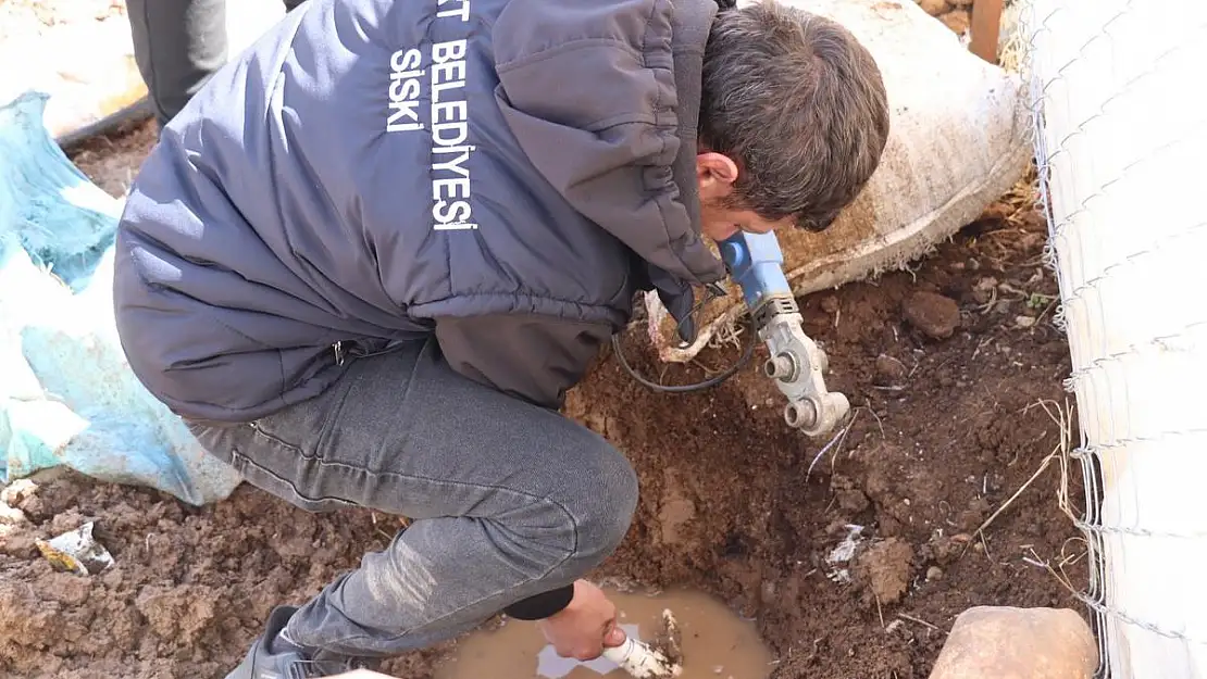 Siirt Belediyesi Kaçak Su Kullanımıyla İlgili Geniş Çaplı Çalışma Başlattı