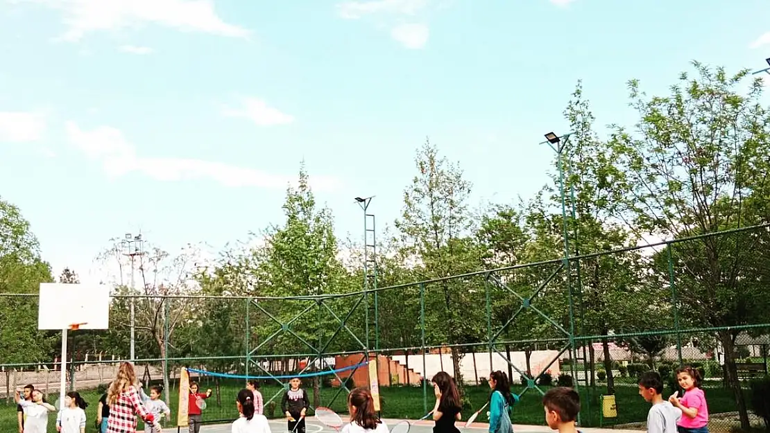 Siirt Belediyesi'nde Spor Kursları Devam Ediyor