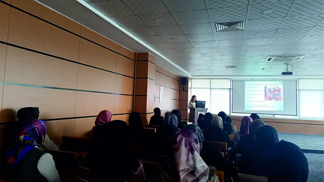 Siirt Belediyesi'nden Sağlıklı Beslenme Semineri