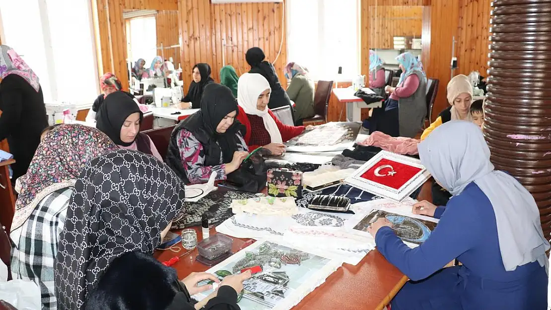 Siirt Belediyesi'nden Vatandaşlara Ücretsiz Kurs Fırsatı