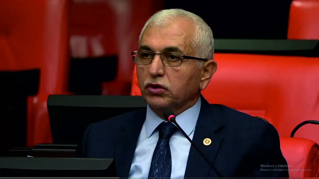 Siirt Belediyesinin Sözleşmeleri Dolan İşçilerin İşlerine Son Vermesine Tepkiler