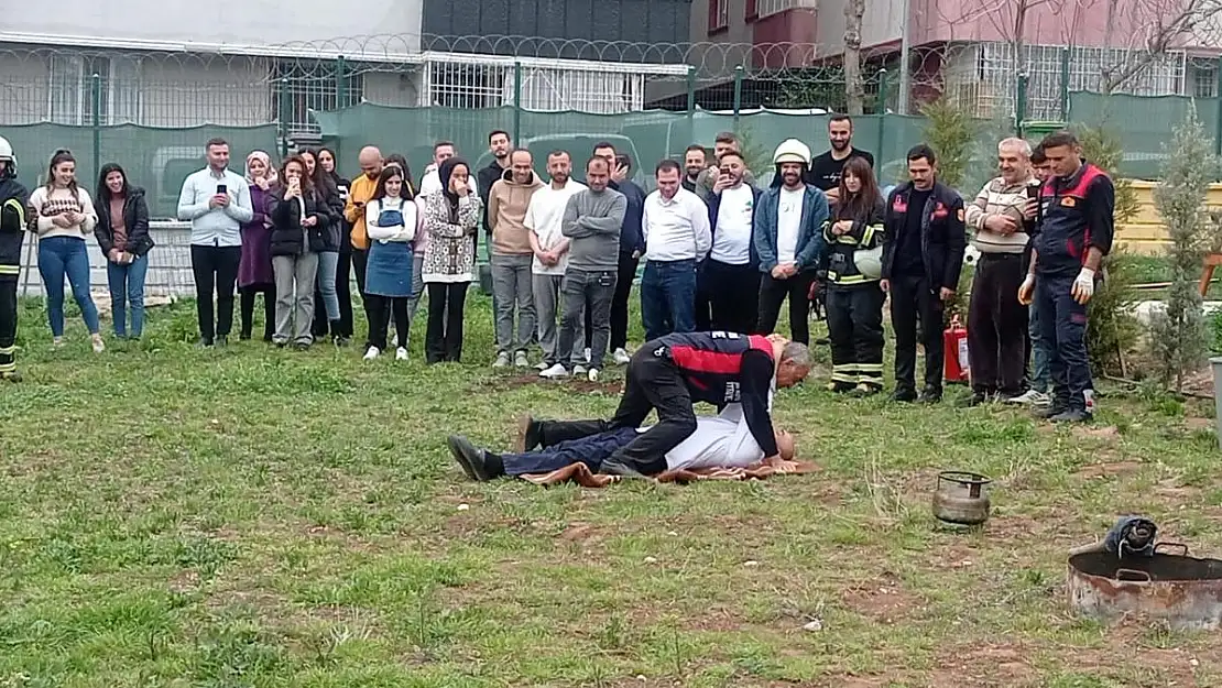 SİİRT ÇAĞRI MERKEZİNDE GERÇEĞİ ARATMAYAN TATBİKAT