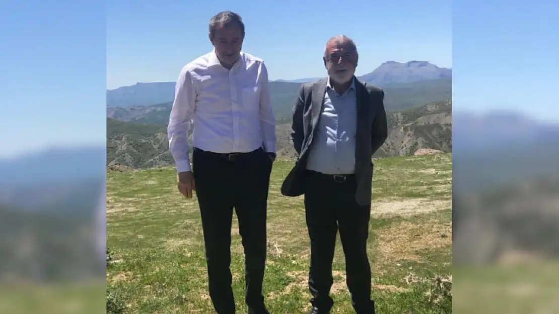 Siirt DEM Parti'de Kulislerde Eski Belediye Başkanı Özalp'ın İsmi Konuşuluyor!