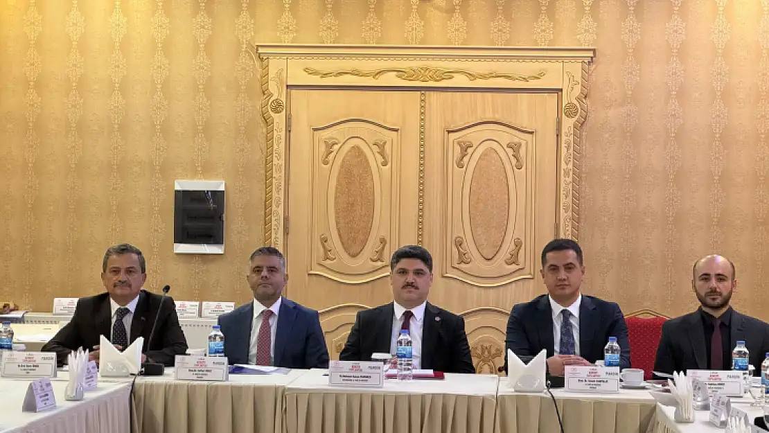 Siirt, Diyarbakır, Batman ve Şırnak Sağlık Müdürleri Mardin'de Toplandı
