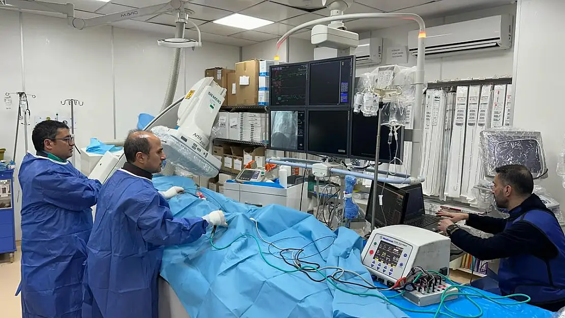Siirt Eğitim ve Araştırma Hastanesinde Elektrofizyolojik Çalışmalar Devam Ediyor