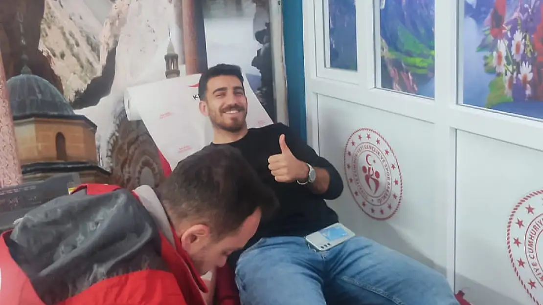 Siirt Erkek Yurdunda Kan Bağışı