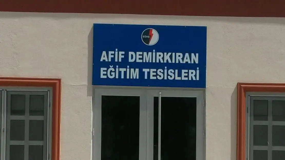 Siirt Eski Milletvekili Demirkıran'ın Adı Çatalan Hidroelektrik Santrali Eğitim Tesisine Verildi