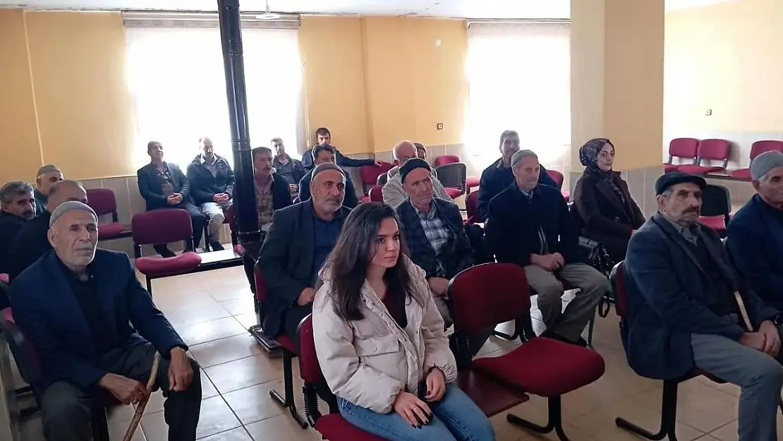 'Siirt Fıstığı Yetiştiriciliği Temel Eğitimi' Düzenledi