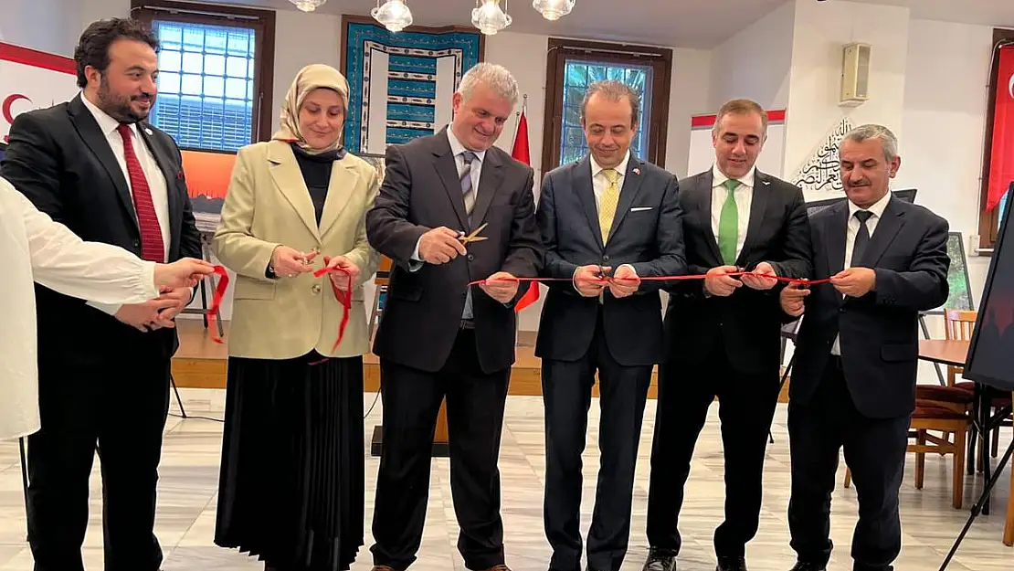 Siirt Fotoğrafları Sergisi, Tokyo'da Hemşerimiz Büyükelçi Oğuzhan Ertuğrul Tarafından Açıldı