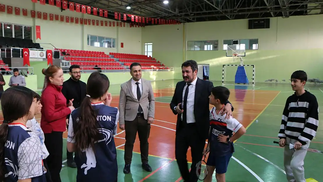 Siirt Gençlik ve Spor İl Müdürü Çalgan: 'Kalpleri Fethetmek Senin Elinde'