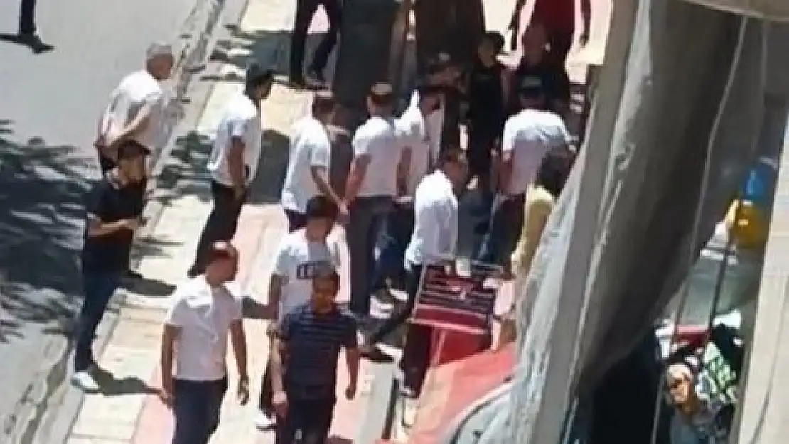 Siirt Güres Caddesi'nde Pompalı Tüfekli Saldırı: 1 Yaralı