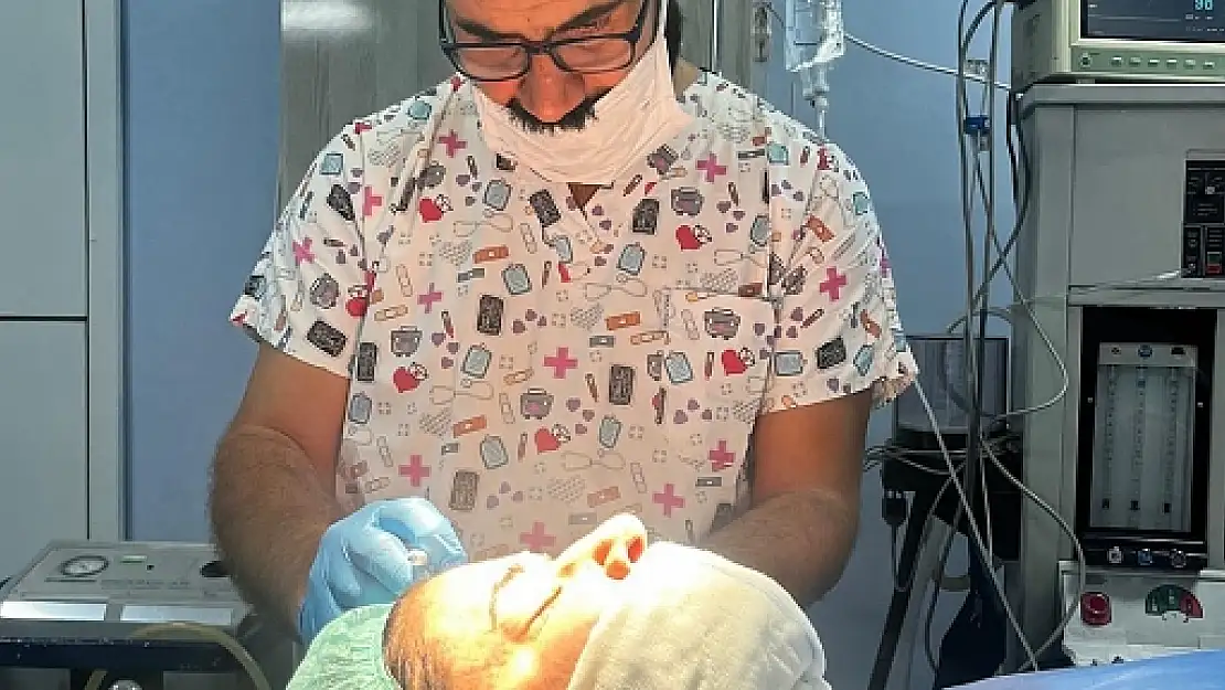 Siirt Hayat Hastanesinde Göz Kapağı Estetiği Ameliyatı Yapılmaya Başlandı