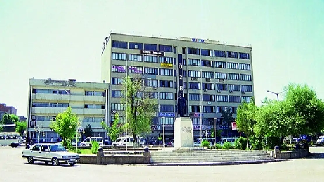 Siirt İl Özel İdaresi, Gayrimenkullerini Açık Artırmayla Satışa Çıkardı