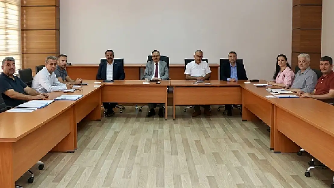 Siirt İl Özel İdaresi'nin Yatırımları, Vali Kızılkaya Başkanlığında Değerlendirildi