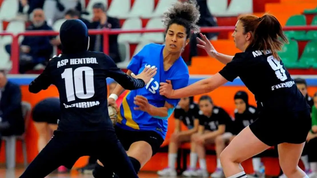 SİİRT KADIN HENTBOL TAKIMI 1. LİGE ÇIKMA YOLUNDA TÜRKİYE'DE SON 6'YA KALDI!