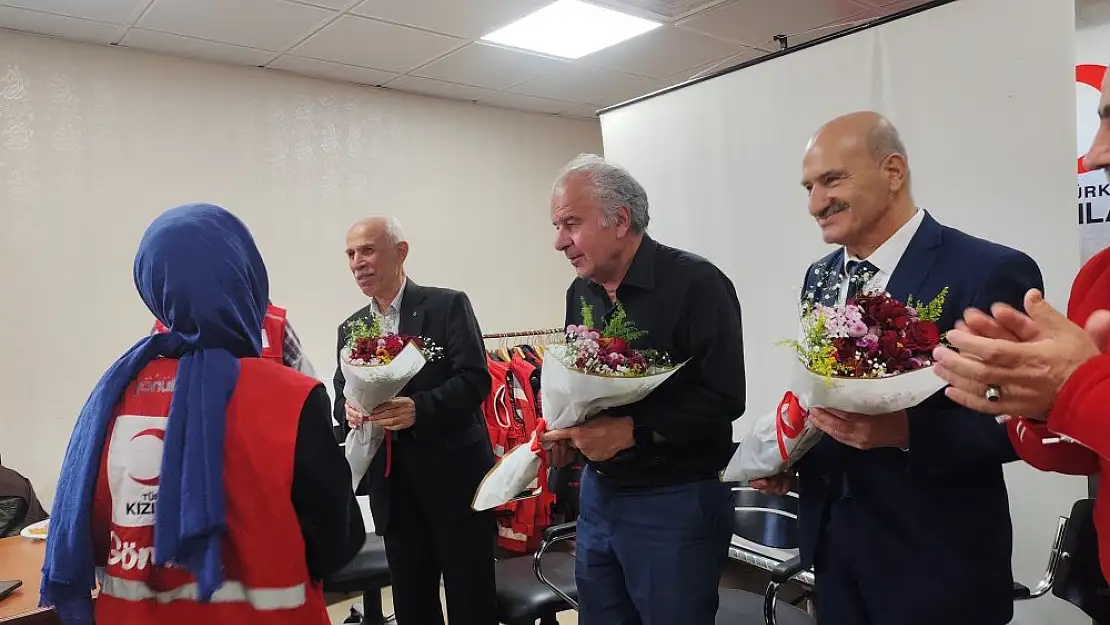 Siirt Kızılay'da 'Tecrübe Paylaşımı' Söyleşisi