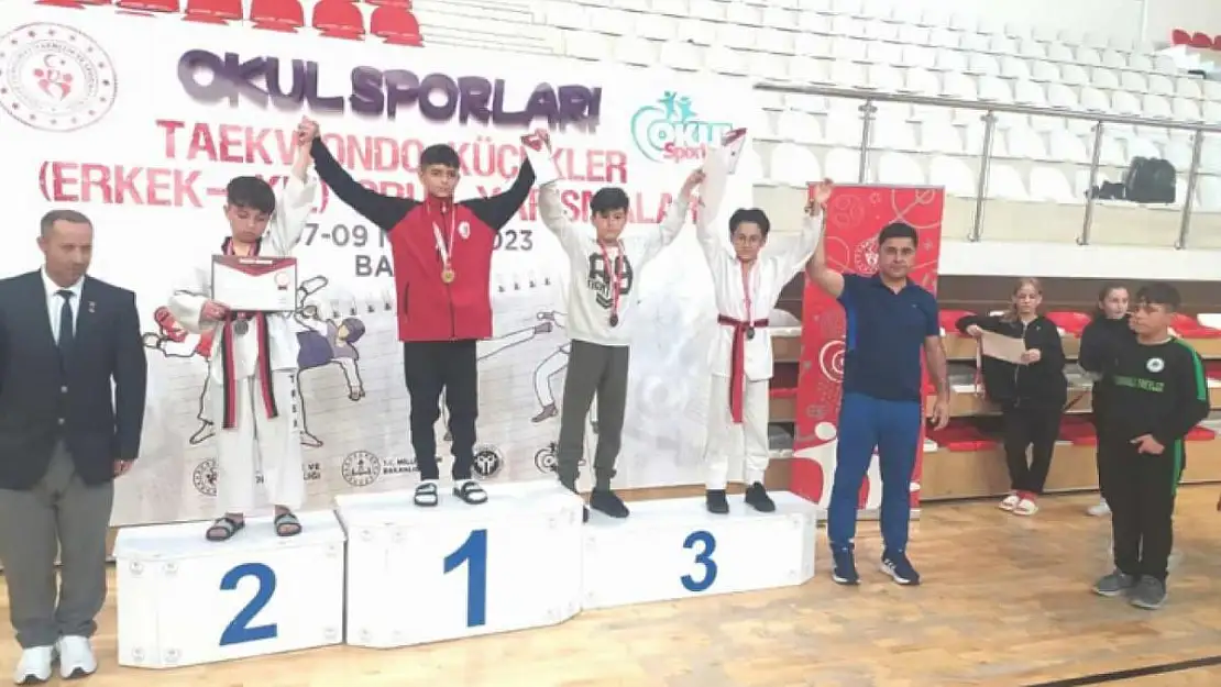 Siirt Mehmetçik Taekwondo Spor Kulübünün Büyük Başarısı