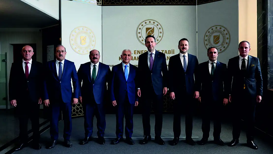 Siirt Milletvekili Gül'den Enerji ve Tabii Kaynaklar Bakanı Bayraktar'a Ziyaret