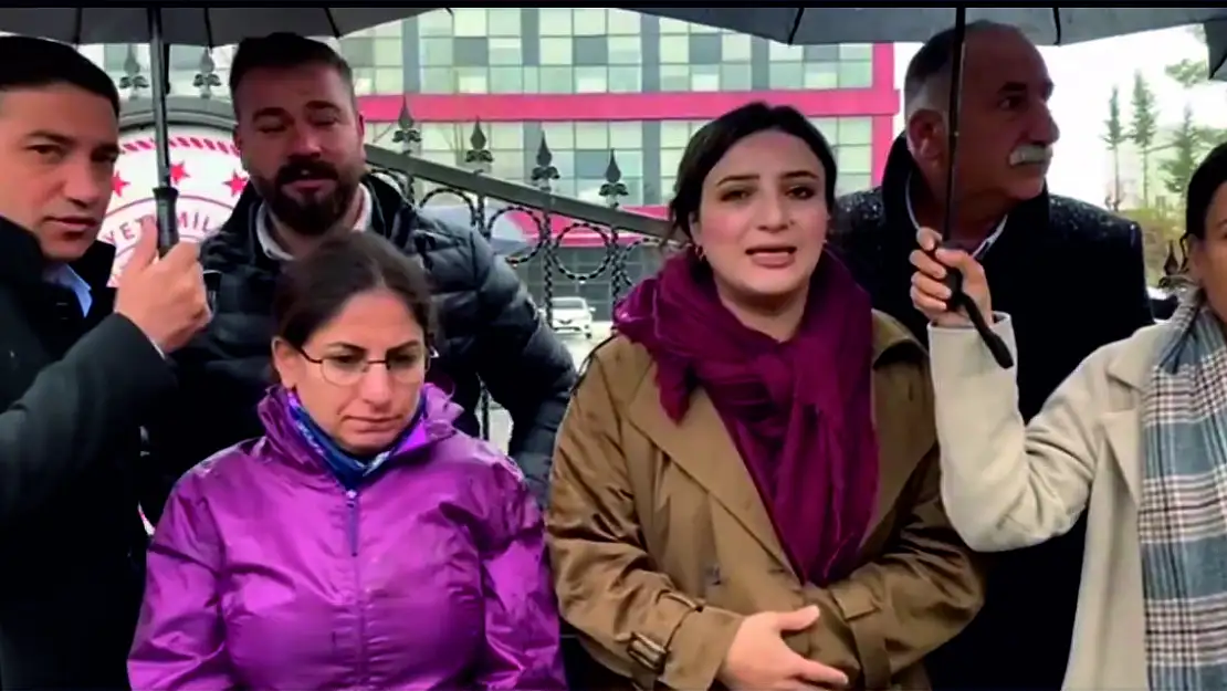 Siirt Milletvekili Sarıtaş, Basın Açıklamasında Bulundu