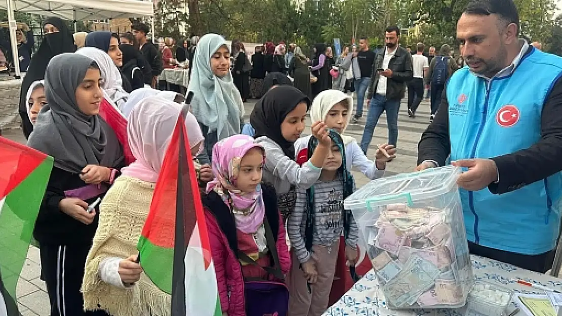 Siirt Müftülüğünün Filistin Kermesinin 3 Gününde 600 Bin TL Toplandı