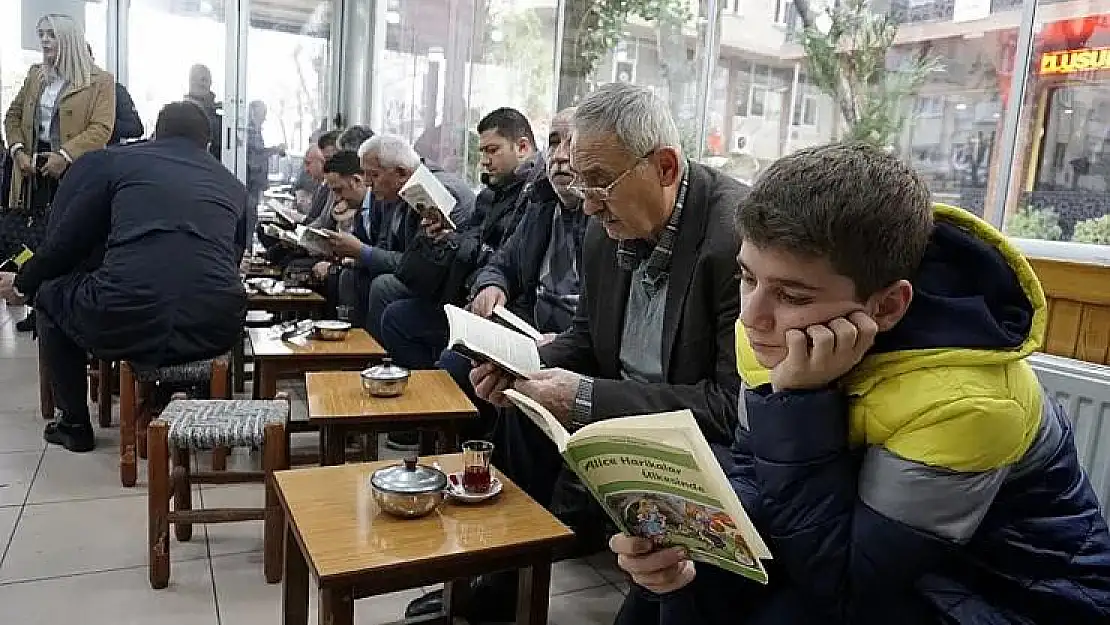 'Siirt Okuyor' Kitap Okuma Yarışması