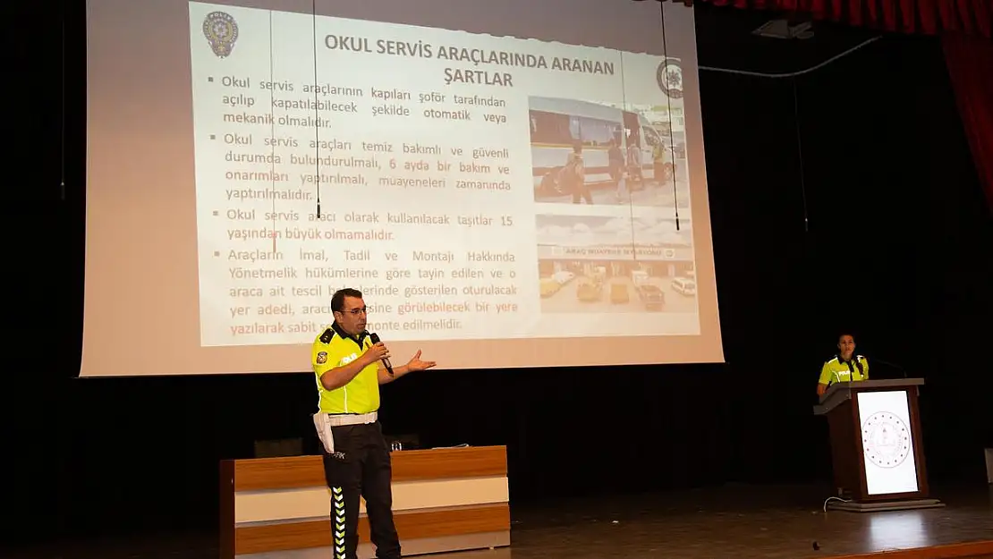 Siirt Polisinden Servis Sürücülerine Eğitim
