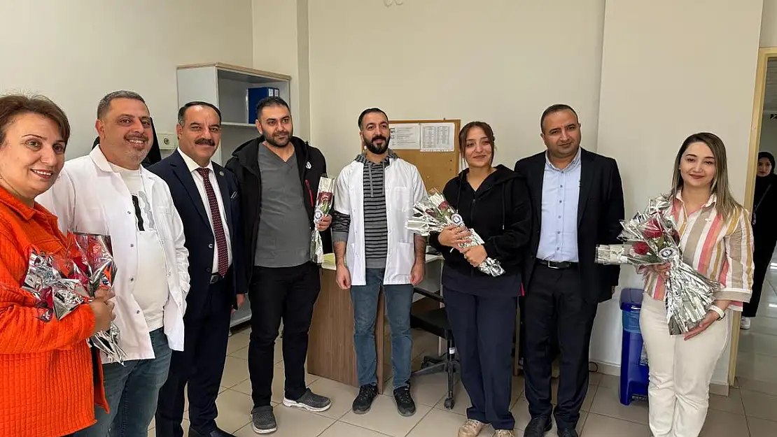 Siirt Sağlık Sen Şubesi, Diş Hekimlerinin Gününü Kutladı