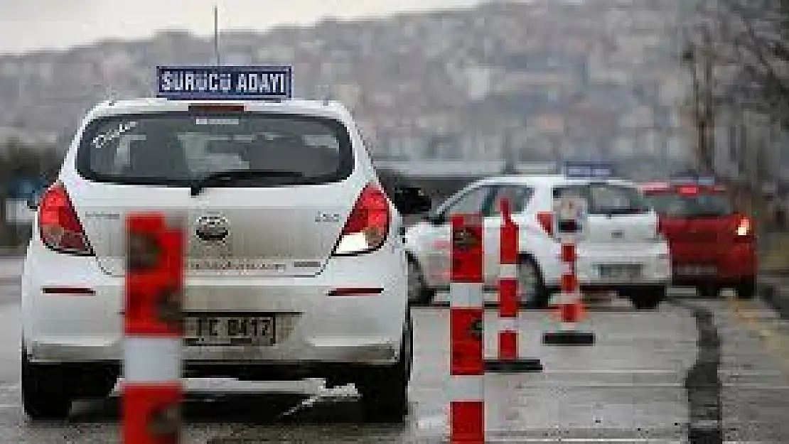 Siirt Sürücü Kurslarında Yılbaşı Telaşı Başladı