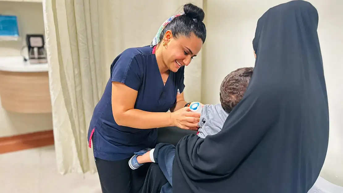 Siirt'te Diyabetli Çocuklar İçin Önemli Adım: Sürekli Glukoz İzleme Sensörleri Takılmaya Başlandı