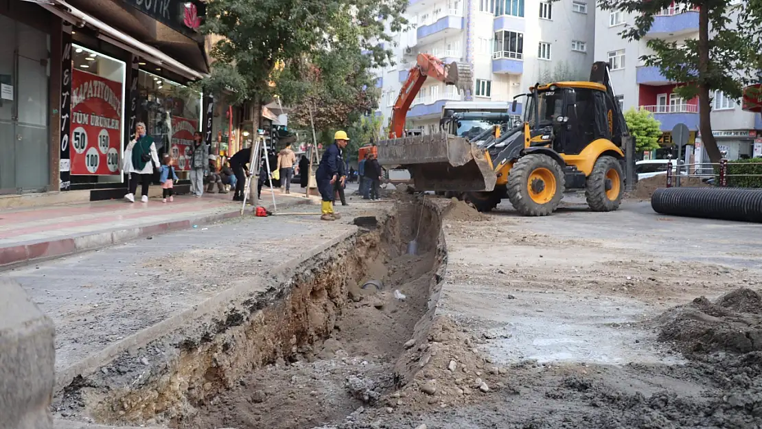 Siirt'te Doğalgaz Altyapısı 40'tan Fazla Sokakta Genişliyor