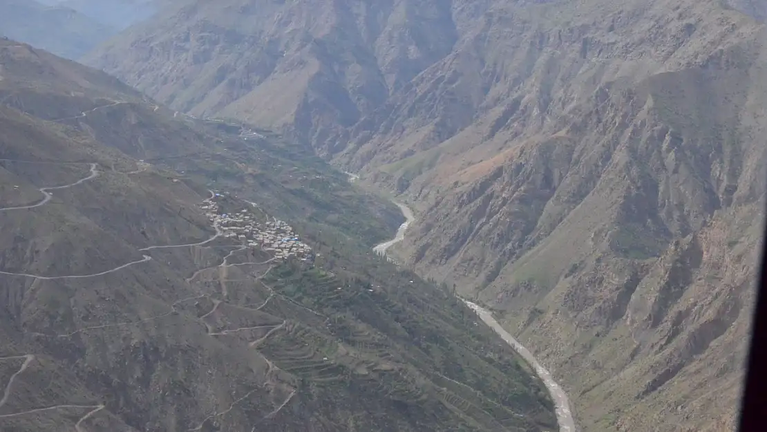 Siirt'te Heyelan Nedeniyle Narsuyu Köyü Taşınıyor