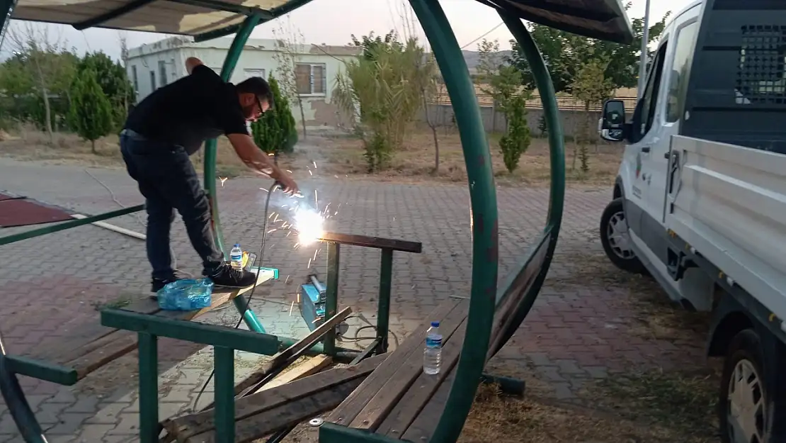 Siirt'te Park Vandalizmi Sürüyor: Yetkililer Ağır Ceza Uyarısı Yaptı