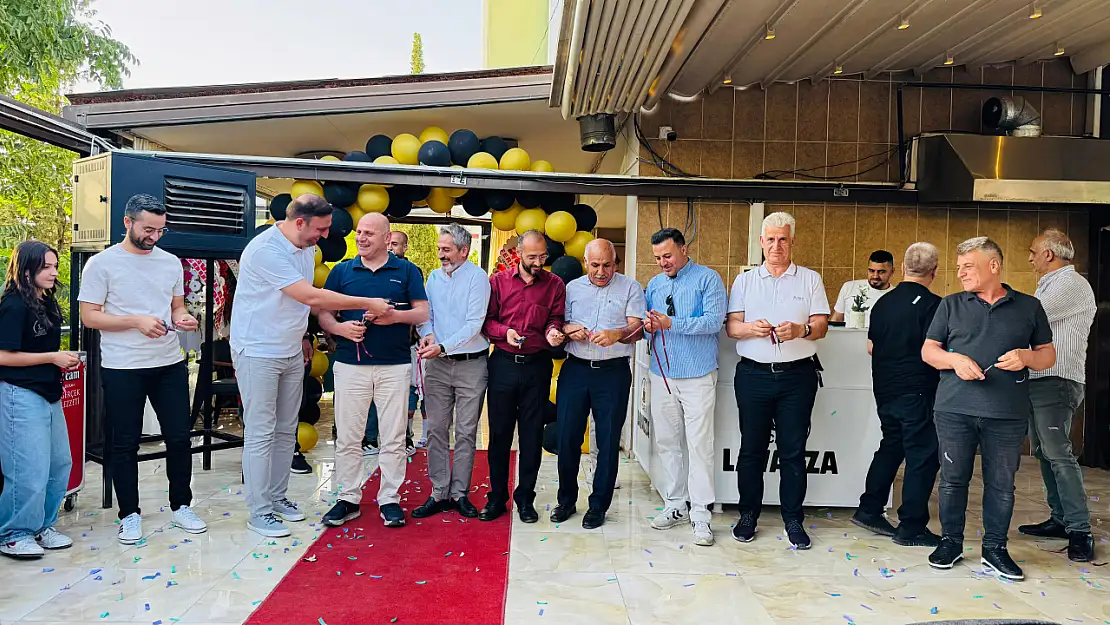 Siirt'te Yeni İş Yeri: Lavezza Kafe Hizmete Açıldı
