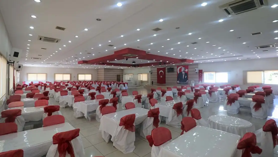 Siirt'te Yüksek Düğün Salonu Fiyatlarına Belediye Çözümü Bekleniyor