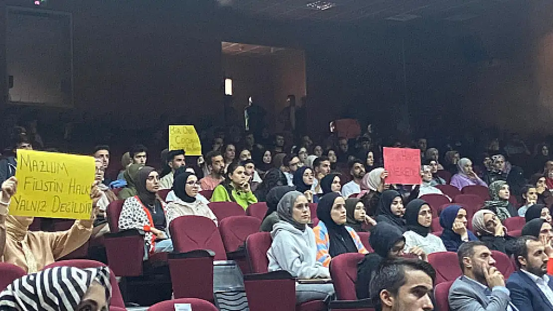 Siirt Üniversitesi Bâcıyân-ı Anadolu Öğrenci Topluluğu Tarafından 'Filistin'i Anlamak ve Anlatmak' Konulu Konferans Verildi