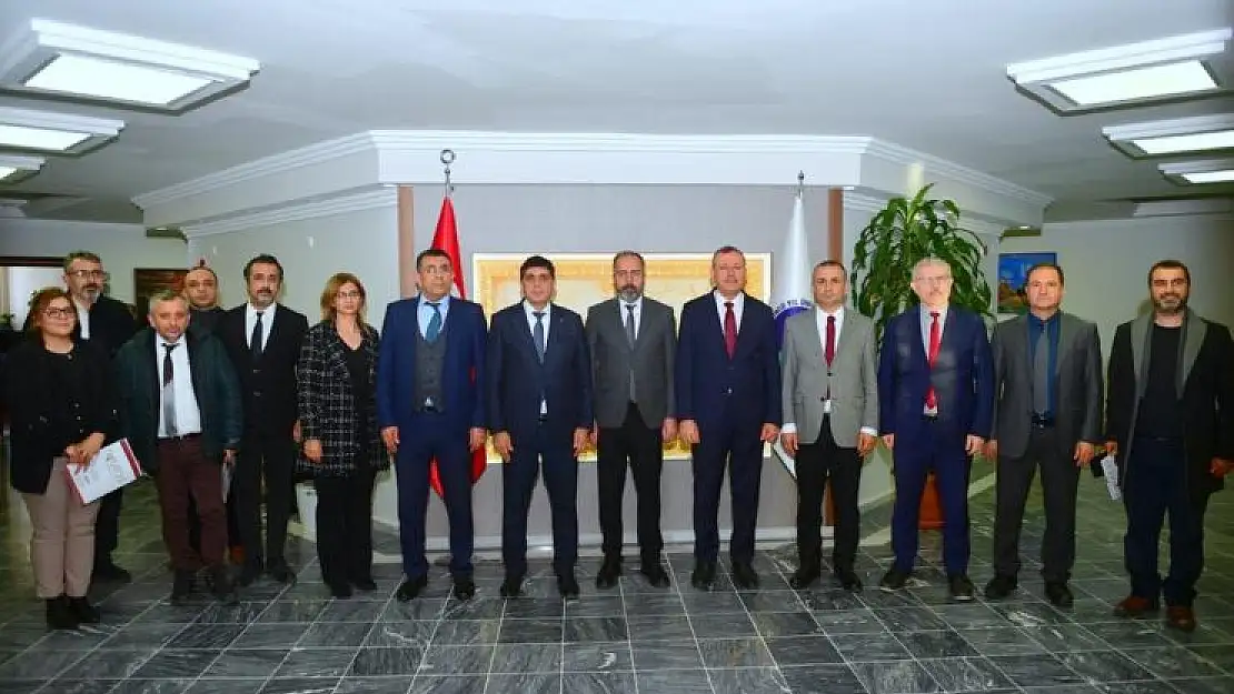Siirt Üniversitesi DAKAF'25 Paydaşlarıyla Bir Araya Geldi