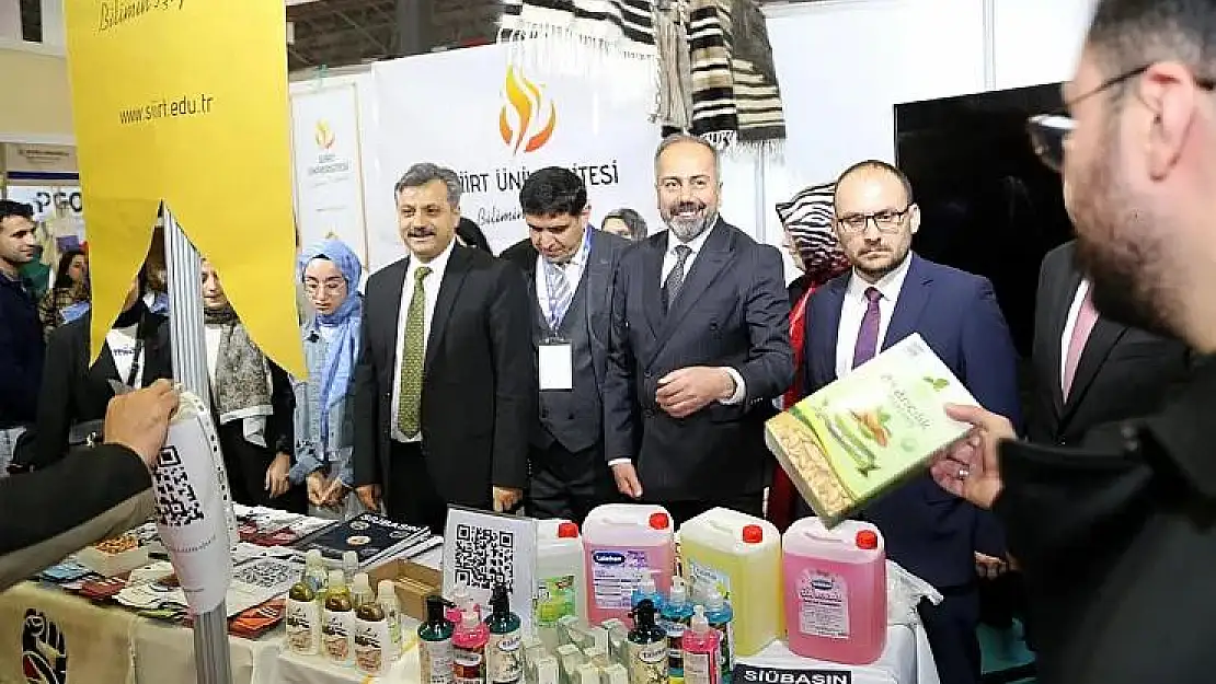 Siirt Üniversitesi Van'daki Dev Kariyer Fuarı DAKAF 25'te Yerini Aldı