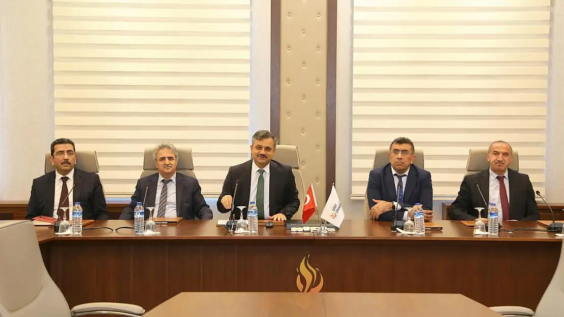 Siirt Üniversitesinde Geniş Katılımlı Dış Paydaş Toplantısı Düzenlendi