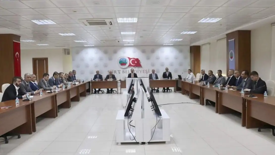 Siirt Valisi, Belediye Hizmetlerinin Daha Etkin Olmasını İstedi