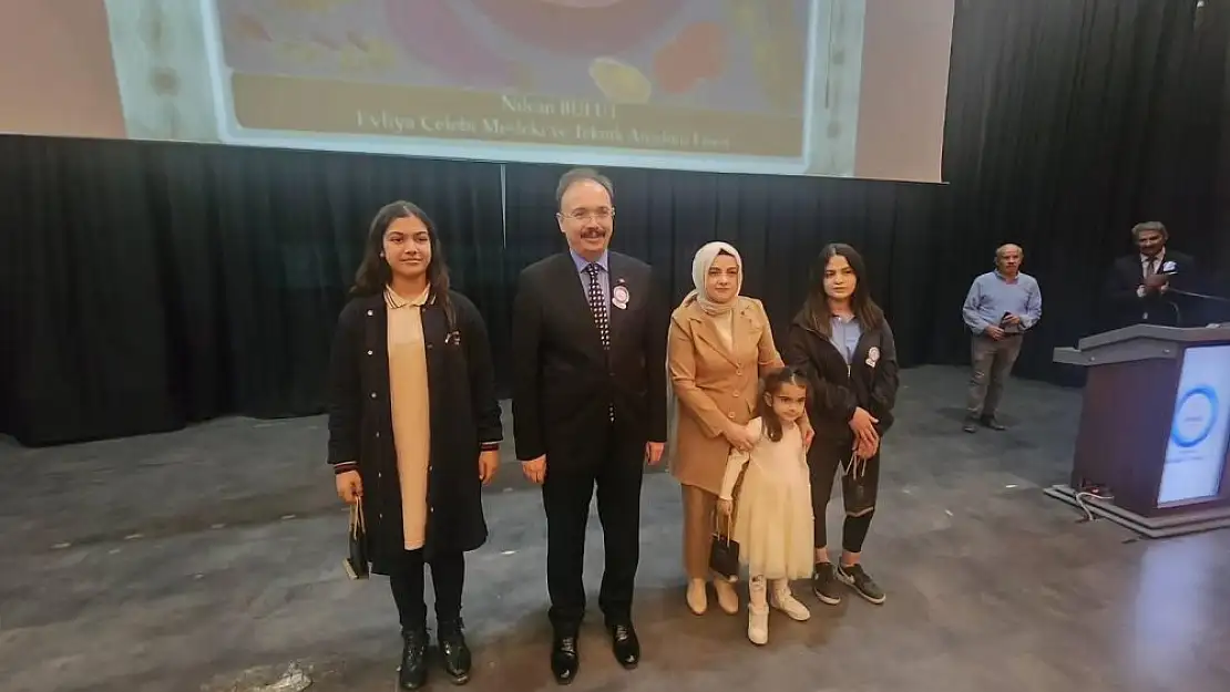 Siirt Valisi Kızılkaya, Diyabet' Konulu Konferansa Katıldı