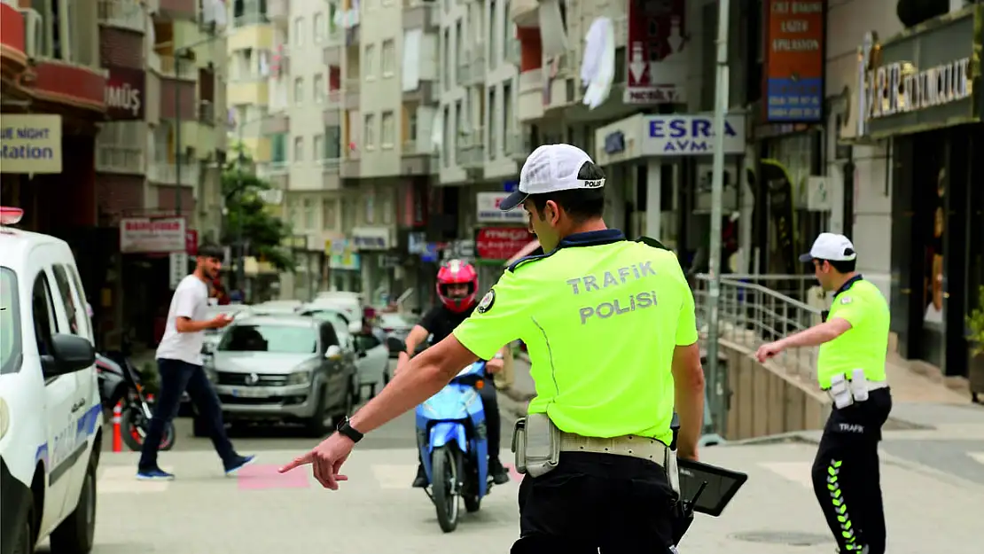 Siirt'te Motosiklet ve Motorlu Bisiklet Denetimleri Artarak Devam Ediyor