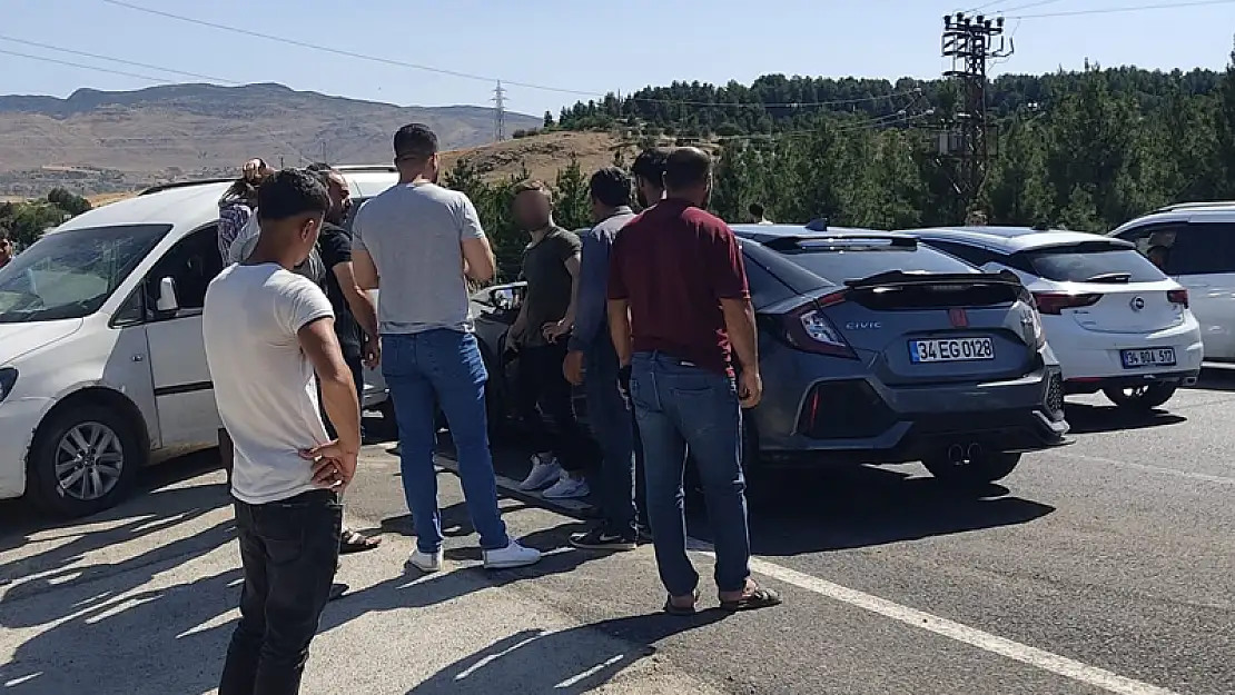Siirt'in Kurtalan İlçesinde Dikkatsizlik Beraberinde Kaza Getirdi