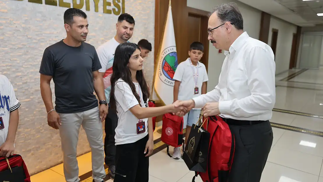 Siirtli Boksörlerden Türkiye Şampiyonası'nda Büyük Başarı